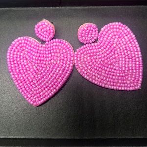 Beaded heart 💜 earrings